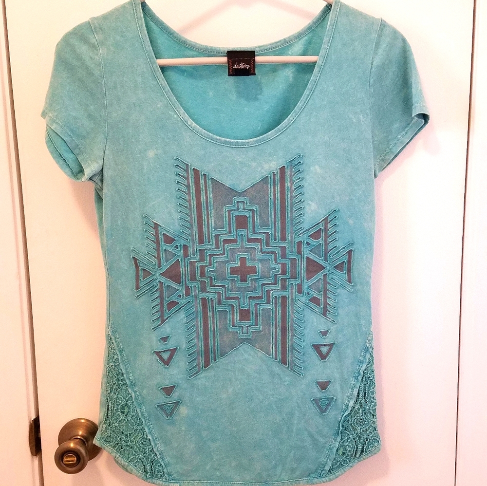 Daytrip tee